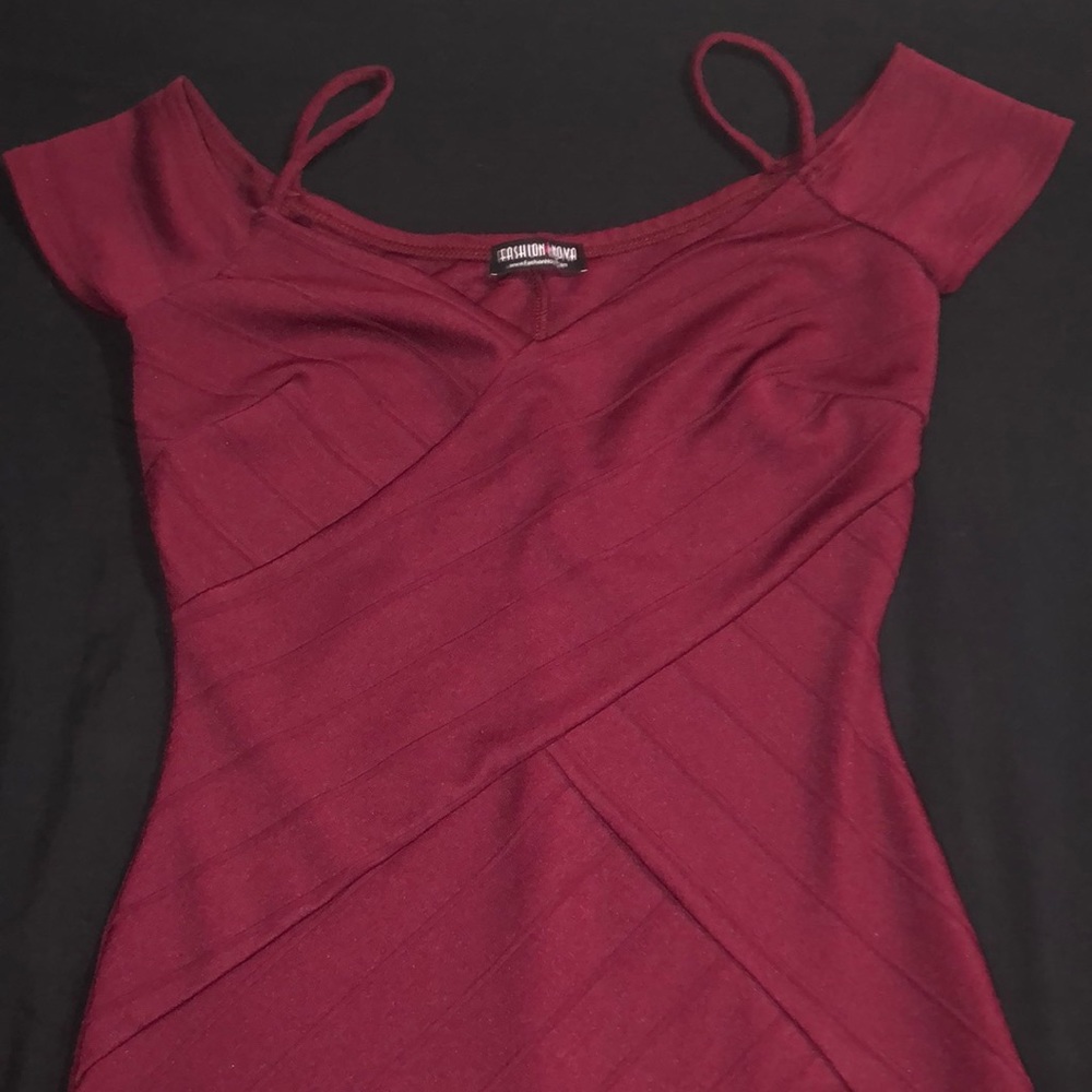 Dress - Picture 2 of 2